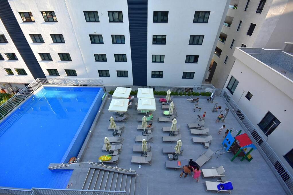 Brand New ! Seaside Apt With Poolview & Parking Μπούντβα Εξωτερικό φωτογραφία